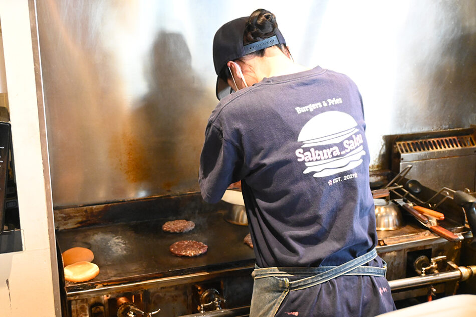 Burgers&Fries Sakura_Saku