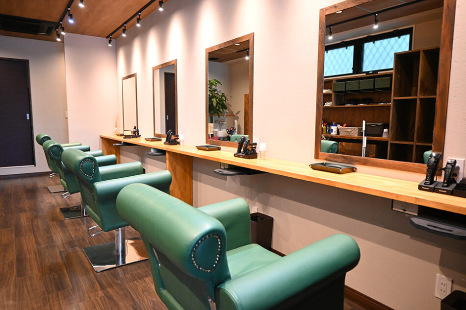HAIRCUT 散髪堂