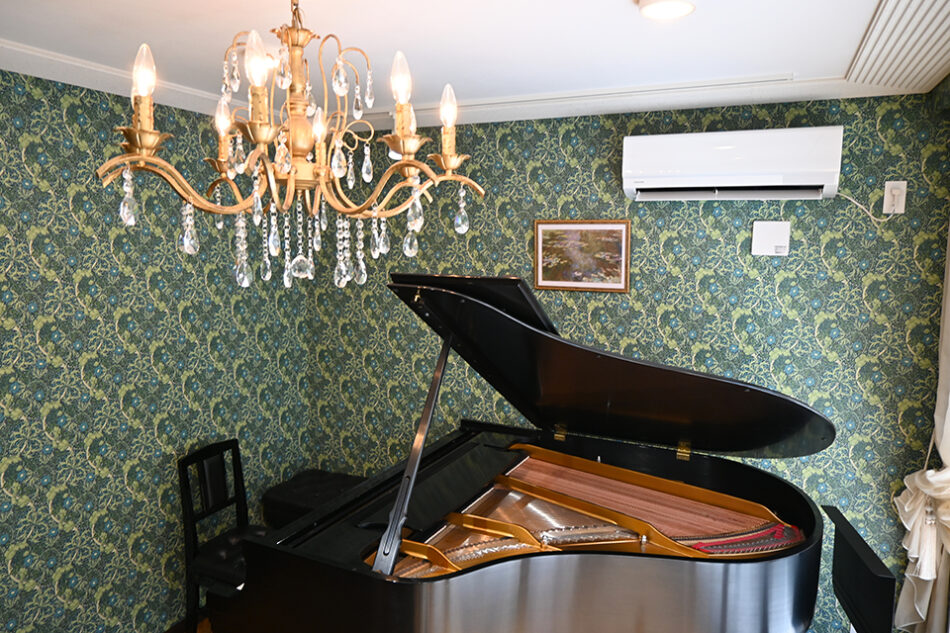 CRECER Music Studio