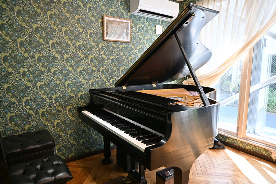 CRECER Music Studio