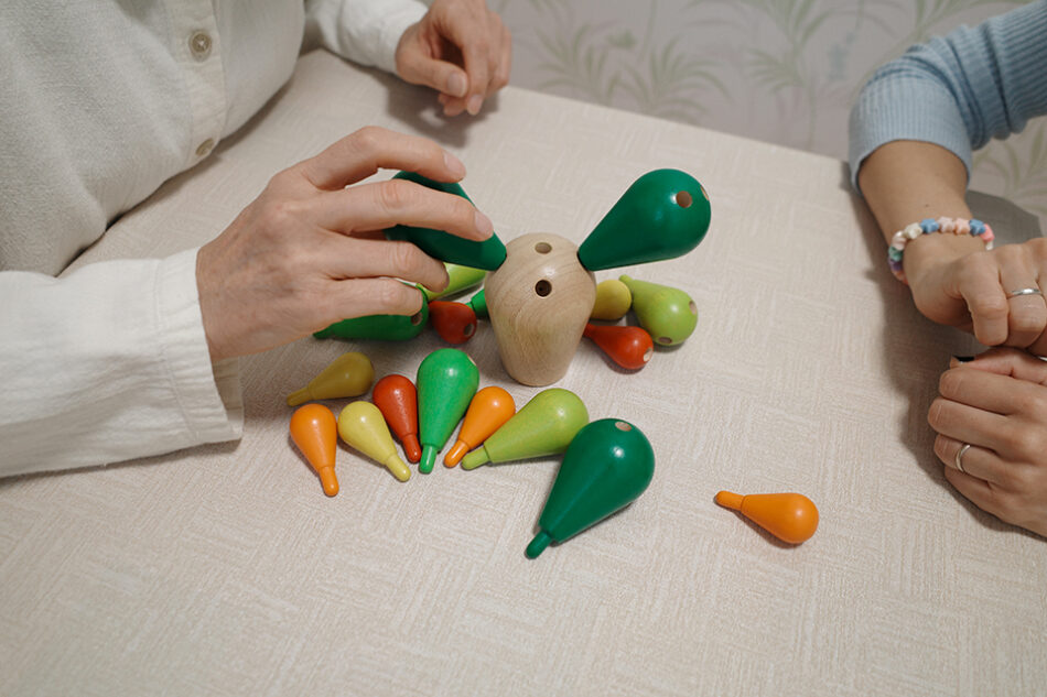 おもちゃ塾 Milk Pot