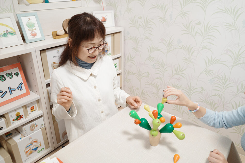 おもちゃ塾 Milk Pot