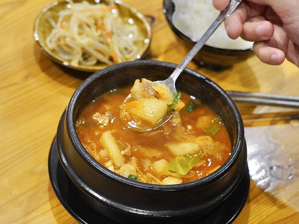 韓国家庭料理 柳