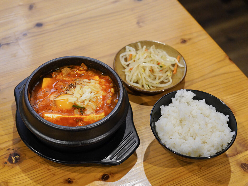 韓国家庭料理 柳