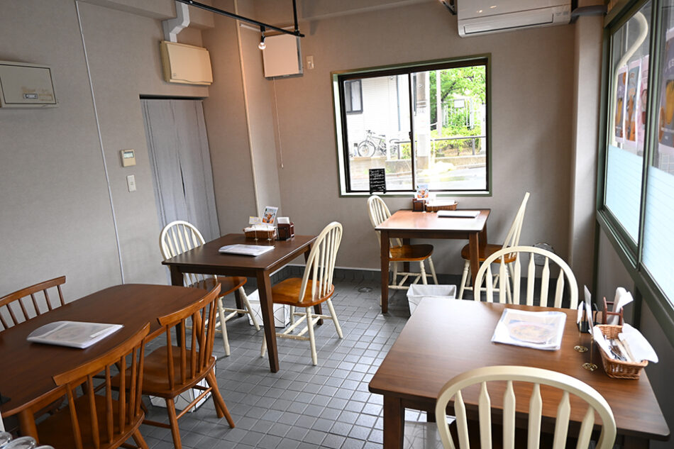 Cafe Bar iRie