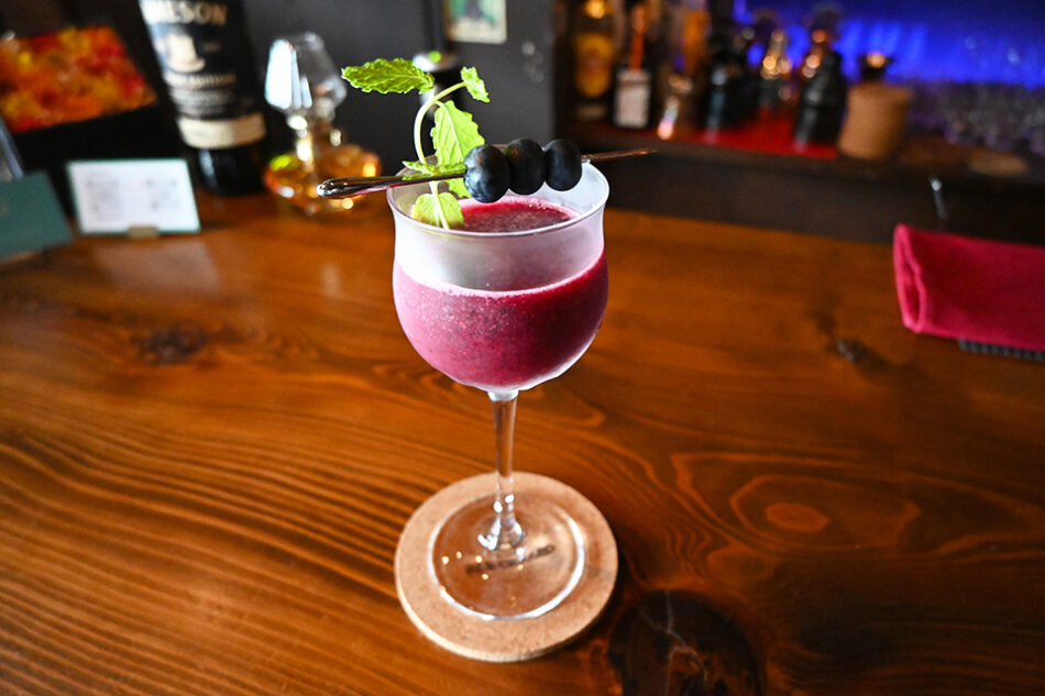BAR CHIARO