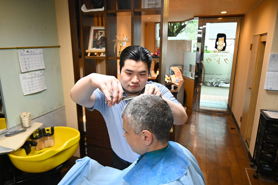 ヘアーサロンクドウ