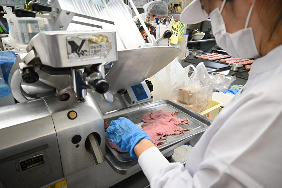 近江屋牛肉店 白河工房