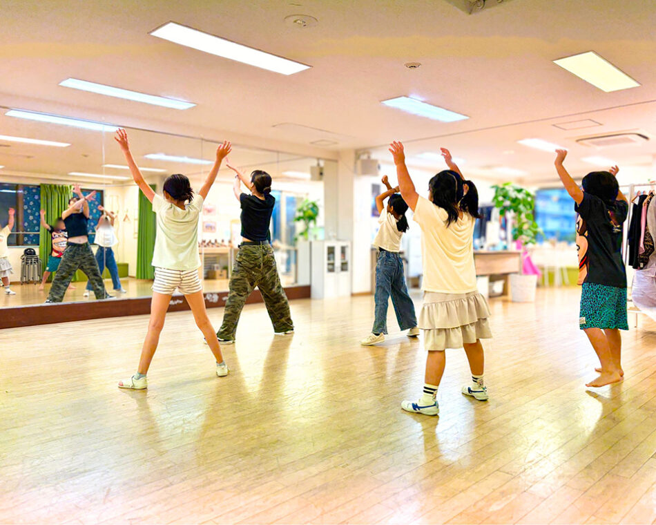 Dance Studio SORA