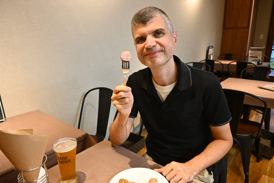 TRAVIS BURGER
