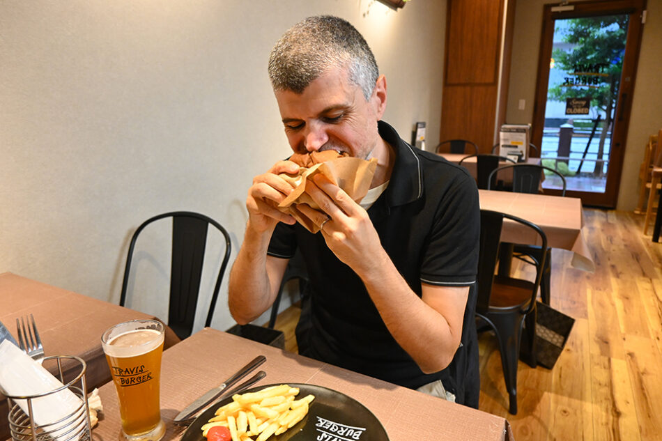 TRAVIS BURGER